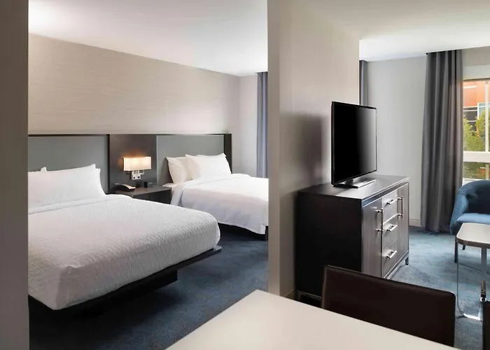Homewood Suites By Hilton Boston Logan Airport Chelsea