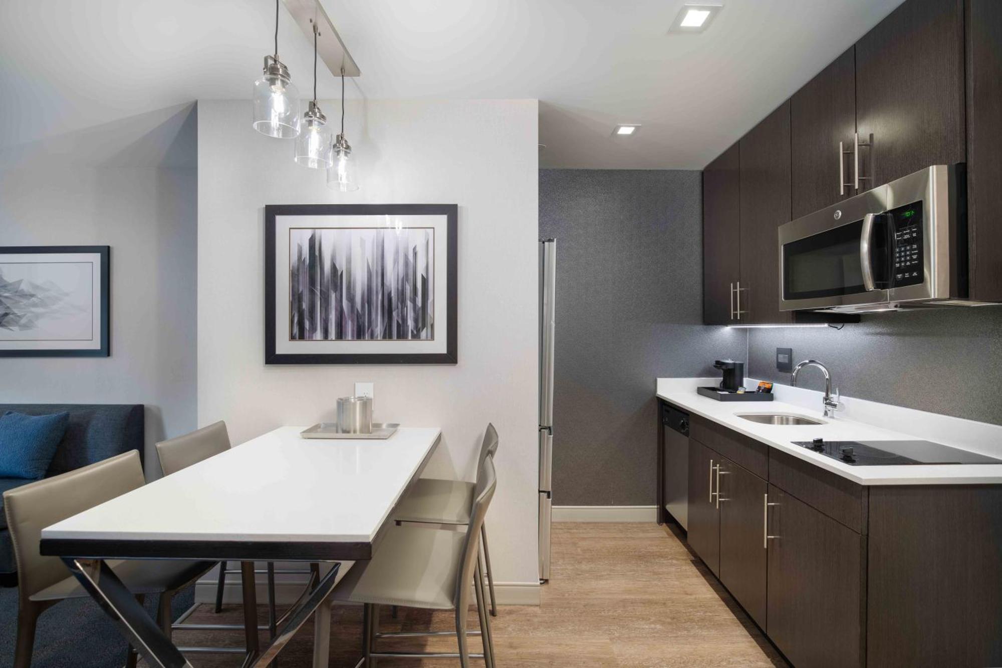 Homewood By Hilton Boston Logan Airport Hotel Chelsea