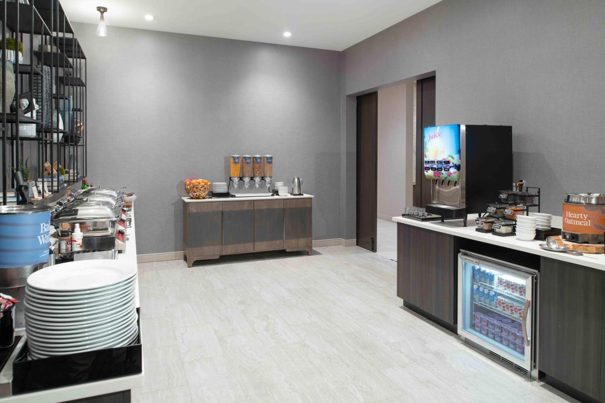 Homewood By Hilton Boston Logan Airport Hotel Chelsea