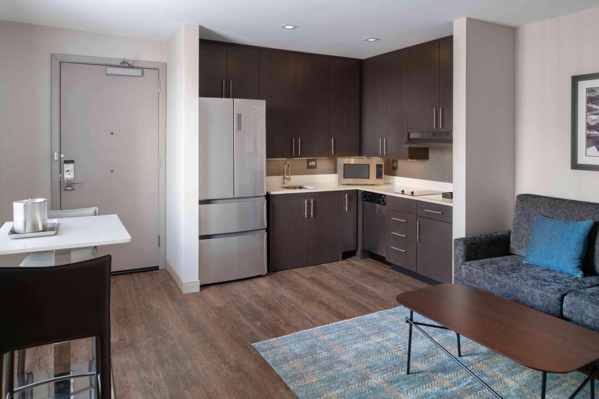 Hotel Homewood By Hilton Boston Logan Airport Chelsea